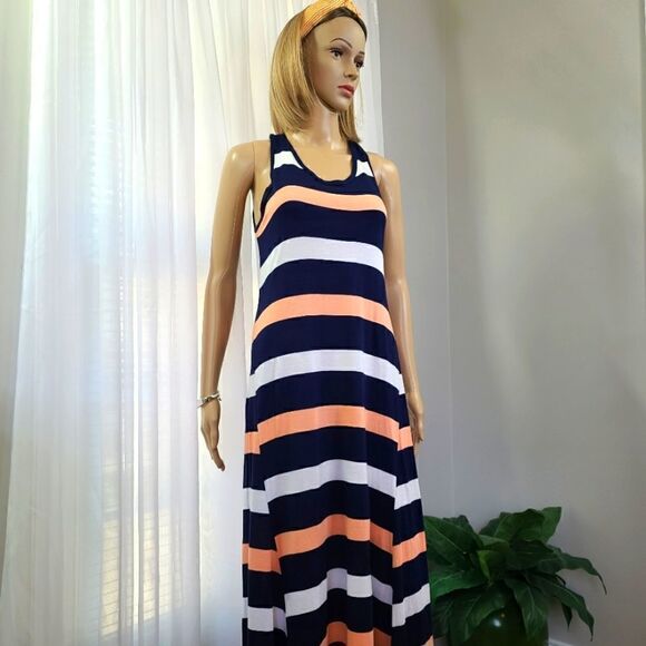 GAP Tshirt Maxi Medium  - Picture 5 of 9